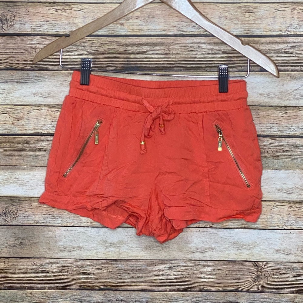 Guess| Shorts| Coral| XS